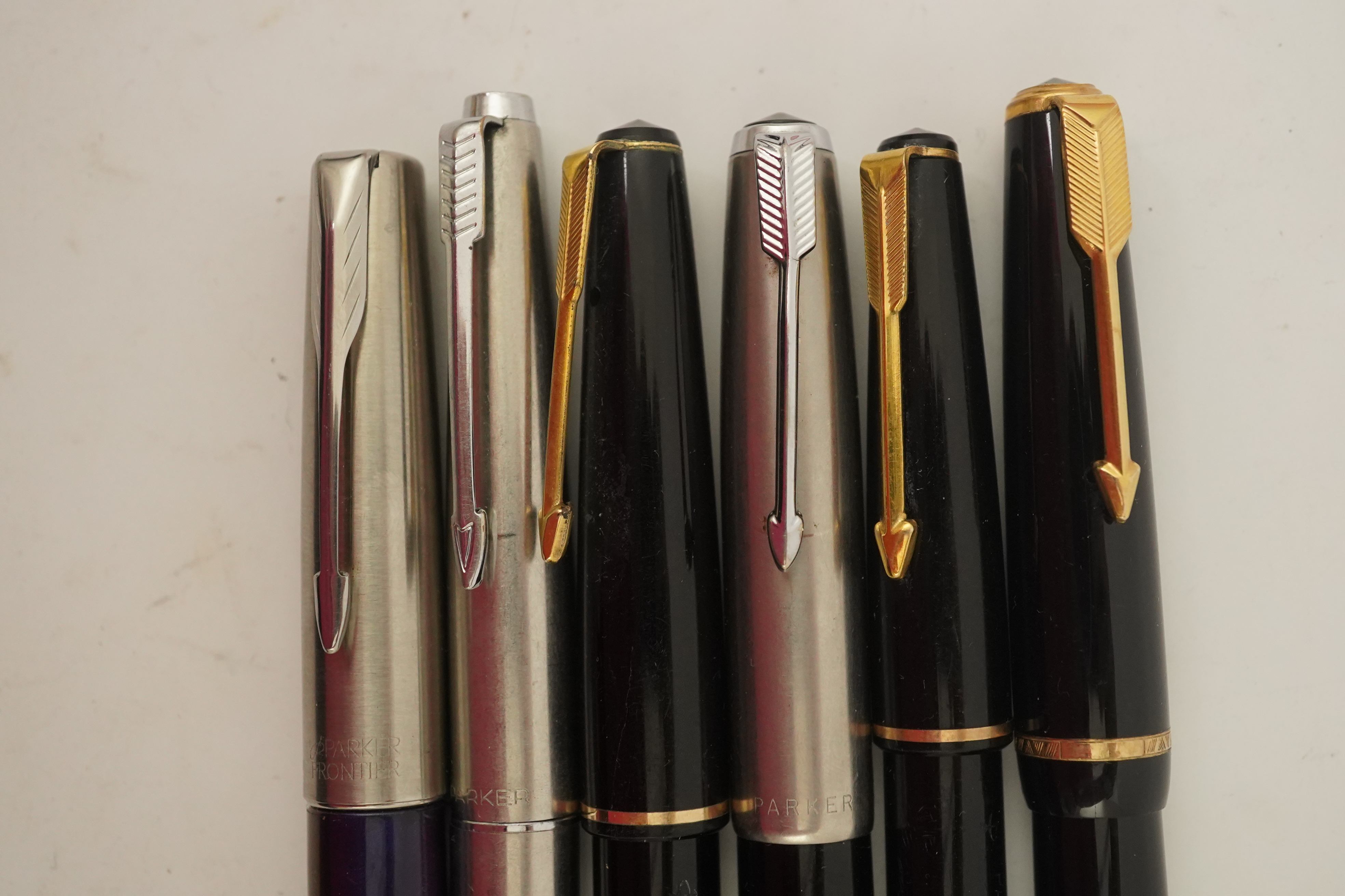 A Parker 51 and five other Parker pens